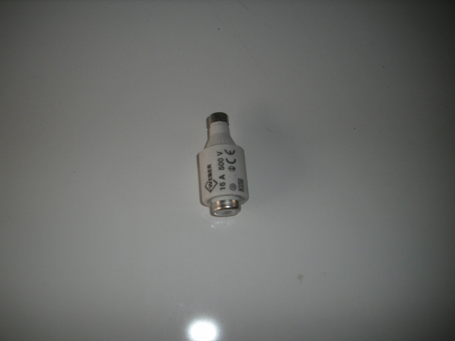 ZEKERING D2 16A SNEL DS5